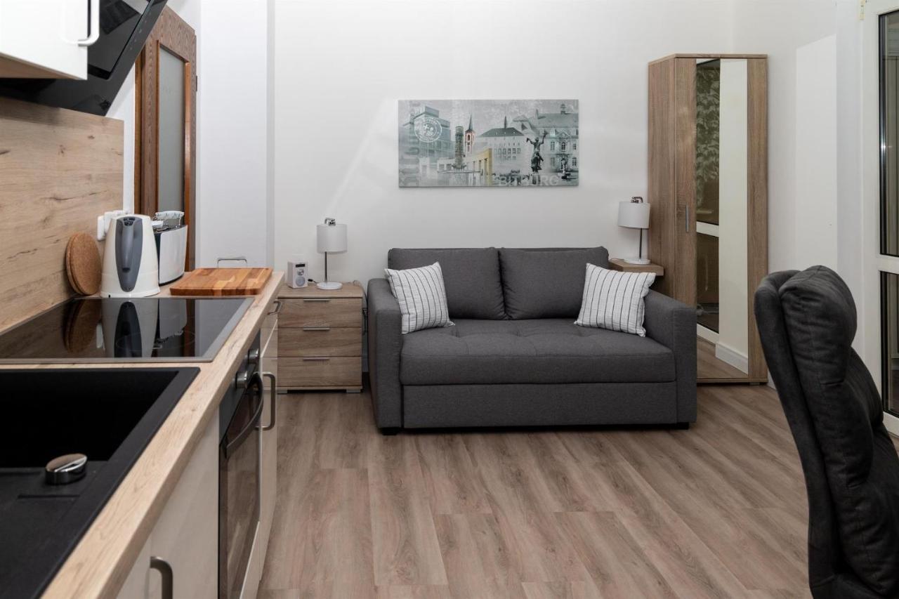 BIT-City Studio und Appartement Bitburg Esterno foto