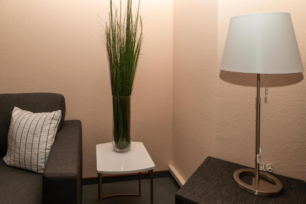 BIT-City Studio und Appartement Bitburg Esterno foto