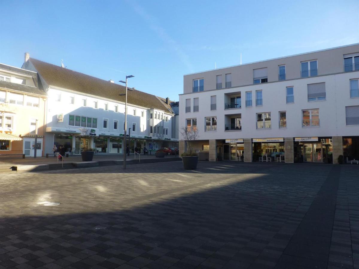 BIT-City Studio und Appartement Bitburg Esterno foto