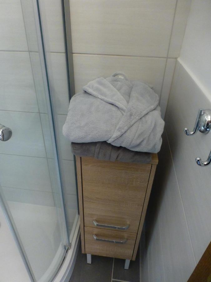 BIT-City Studio und Appartement Bitburg Esterno foto