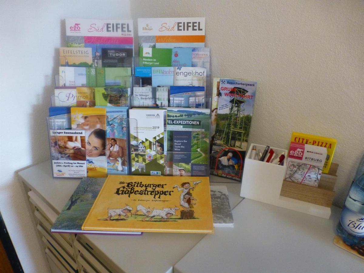 BIT-City Studio und Appartement Bitburg Esterno foto